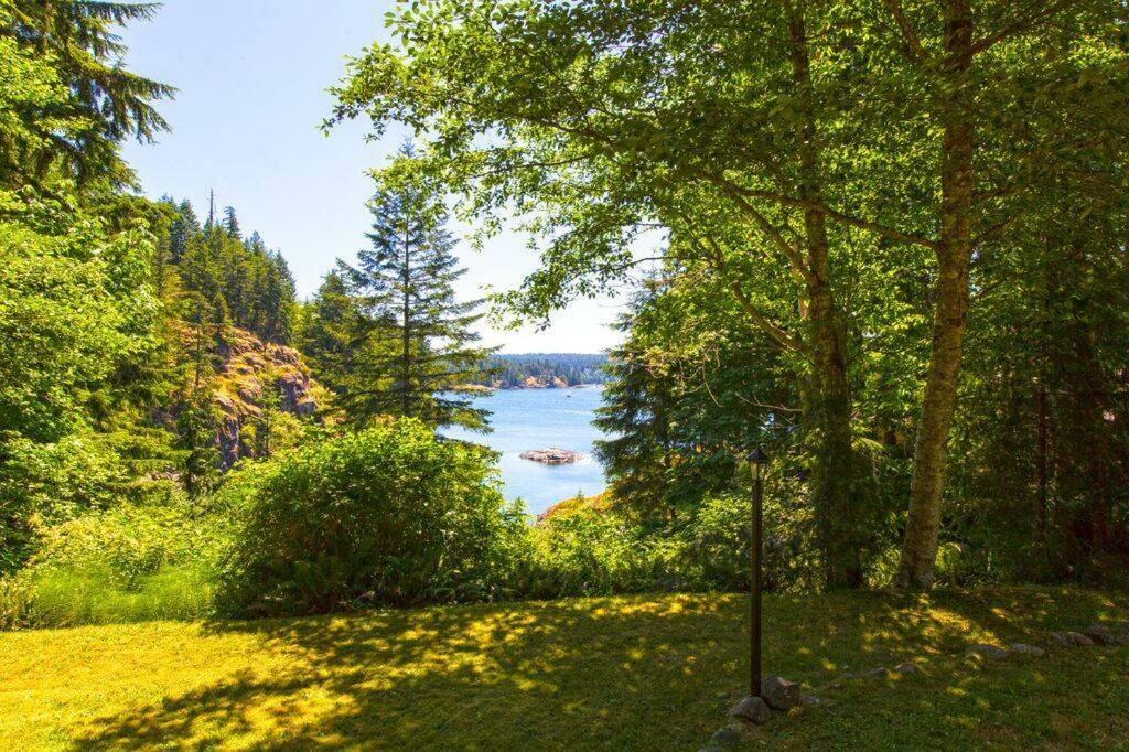 Heriot Bay Gowlland Harbour Resort المظهر الخارجي الصورة