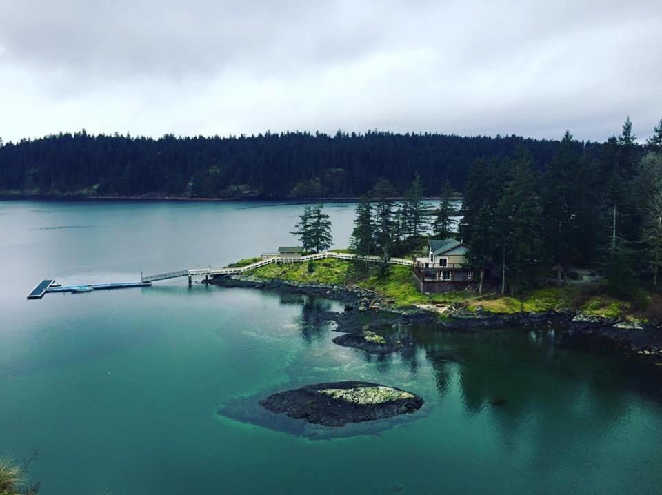 Heriot Bay Gowlland Harbour Resort المظهر الخارجي الصورة